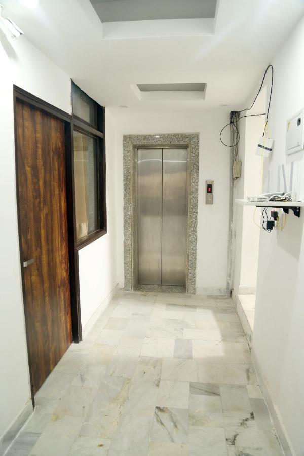 Shanti Residency Ню Делхи Екстериор снимка