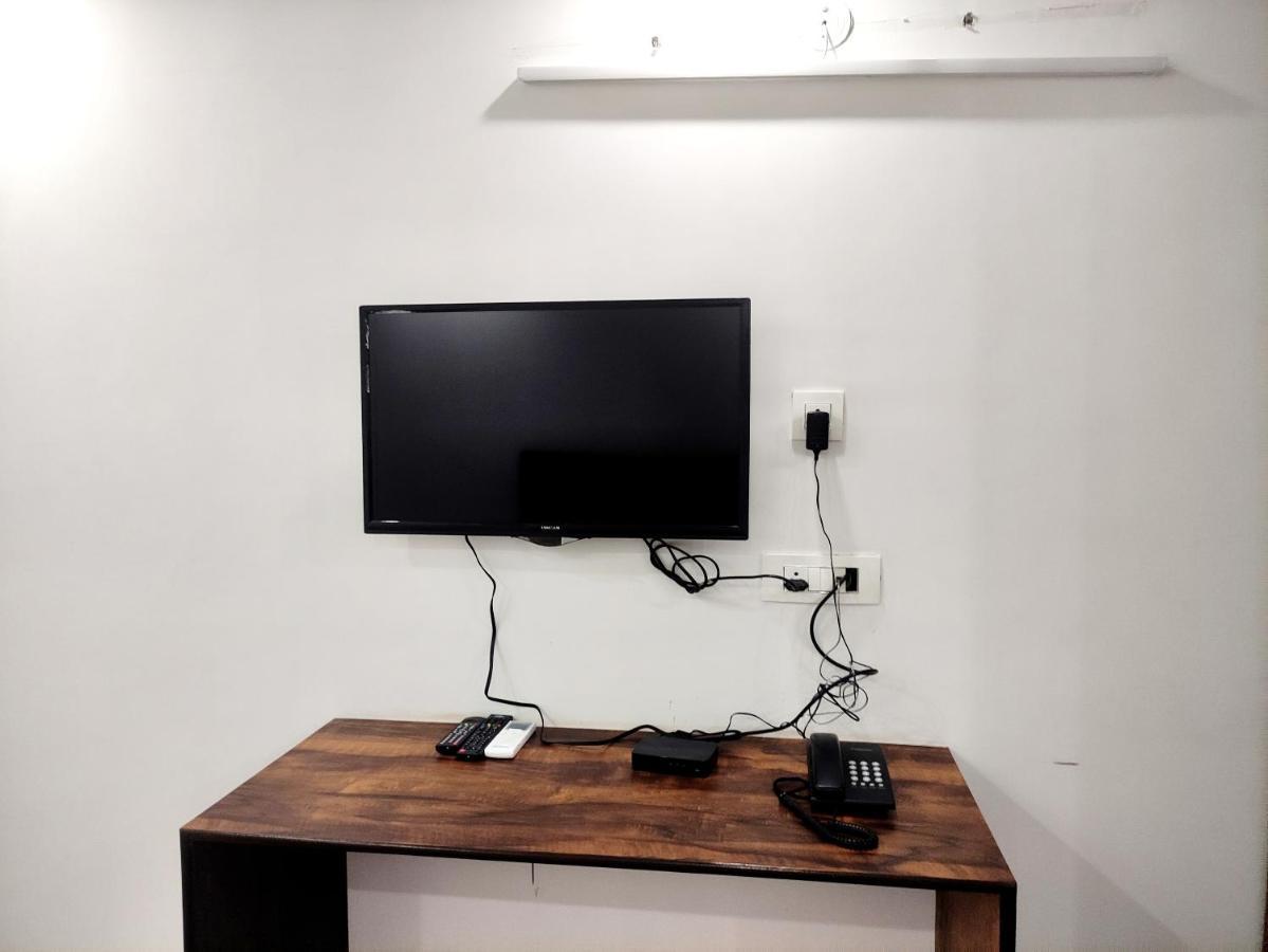Shanti Residency Ню Делхи Екстериор снимка