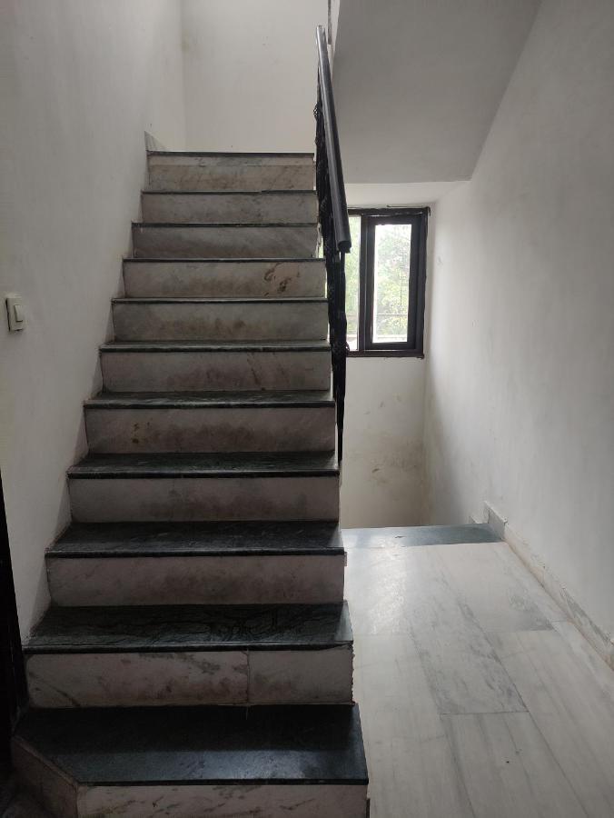 Shanti Residency Ню Делхи Екстериор снимка