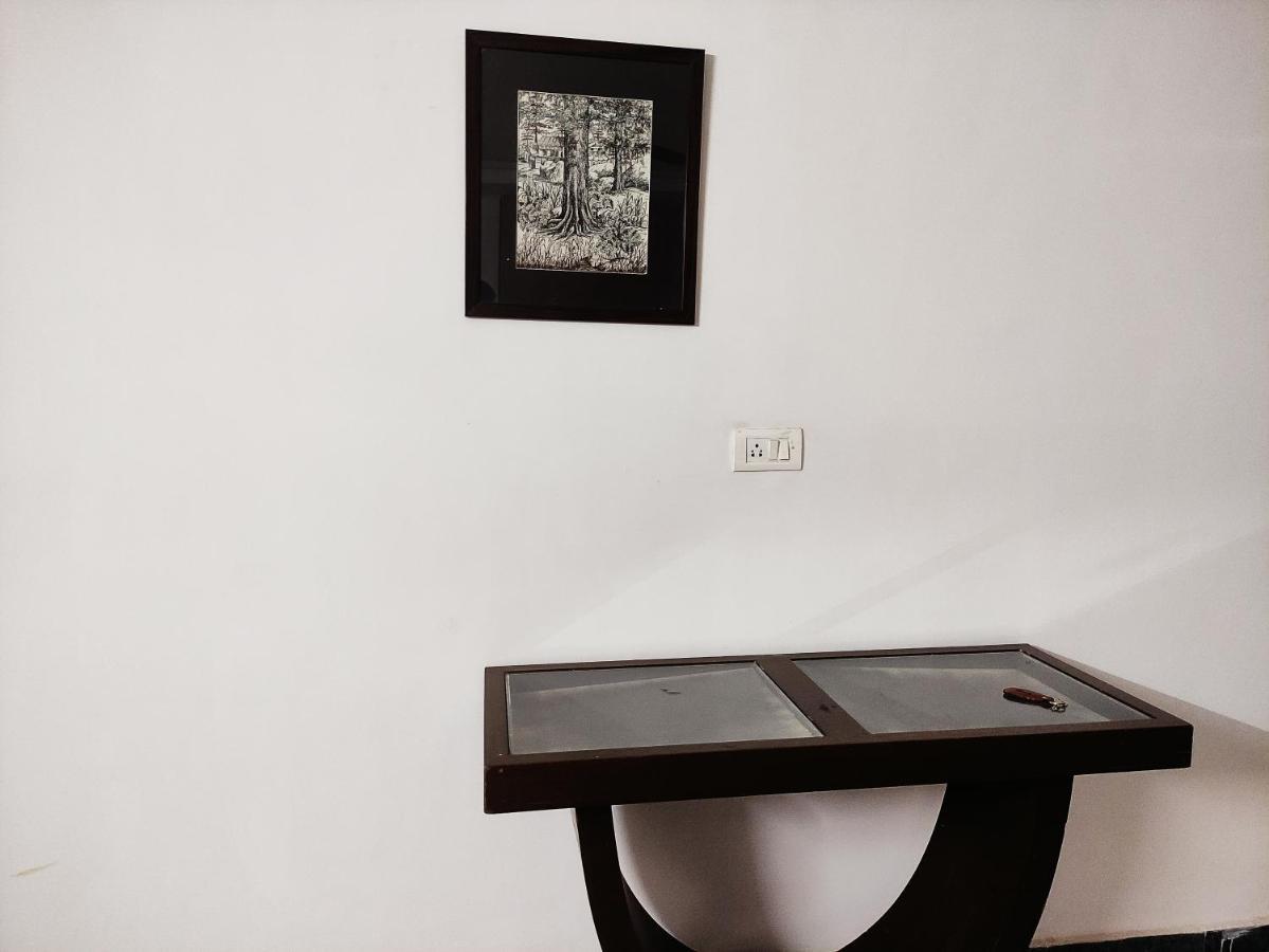 Shanti Residency Ню Делхи Екстериор снимка