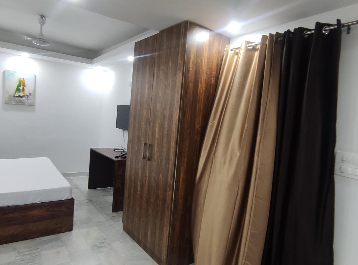 Shanti Residency Ню Делхи Екстериор снимка
