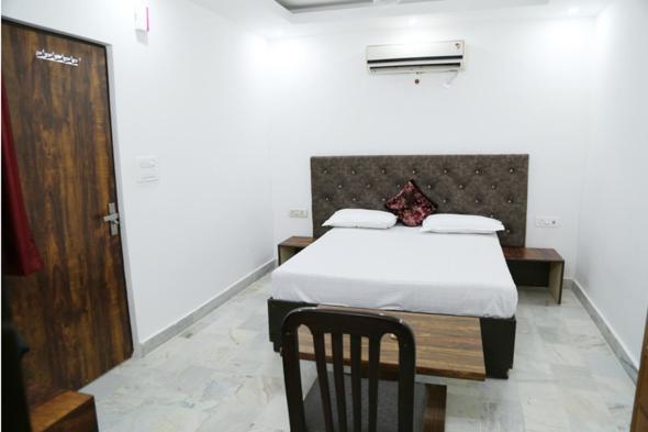 Shanti Residency Ню Делхи Екстериор снимка